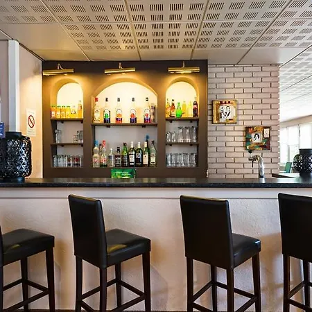 Noemys Valence Nord - Restaurant Hotel 3*