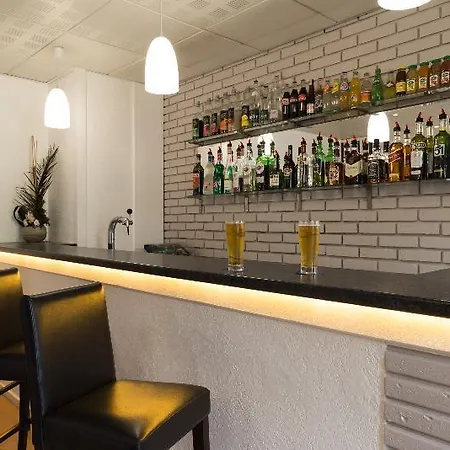 Noemys Valence Nord - Restaurant 3*