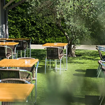 Noemys Valence Nord - Restaurant מלון