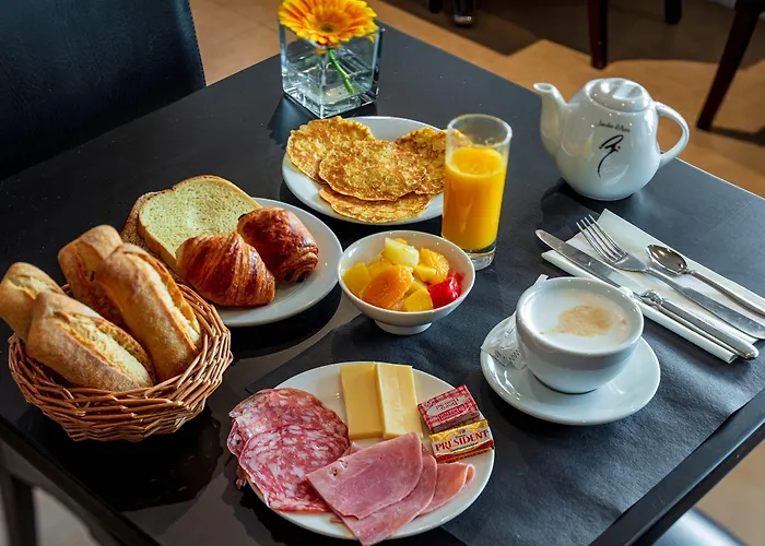 Noemys Valence Nord - Restaurant Hotel 3*